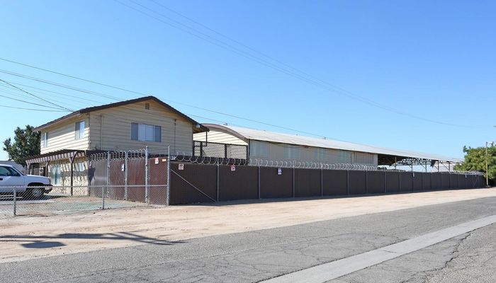 Warehouse Space for Sale at 4449 N Brawley Ave Fresno, CA 93722 - #2