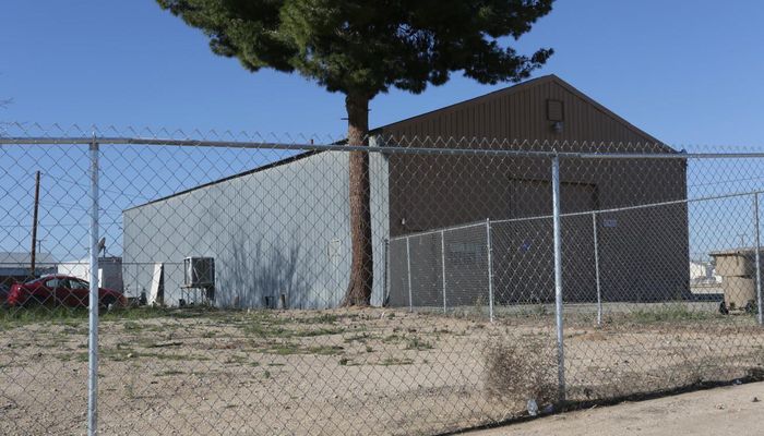 Warehouse Space for Sale at 17465 Alder St Hesperia, CA 92345 - #4