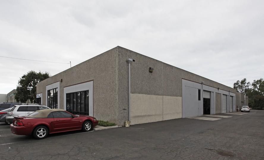 Norsouth Industrial Park - Bldg B photo 3