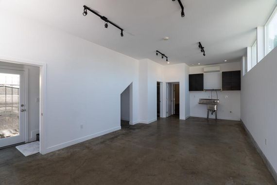 2513 Lincoln Blvd