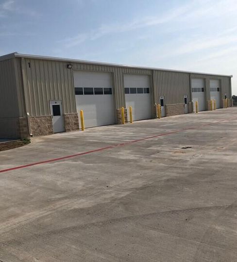 Forum Business Park 4687 Johnson Ln
