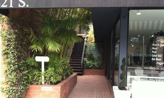 Office Space for Rent located at 321-325 S Robertson Blvd Beverly Hills, CA 90211