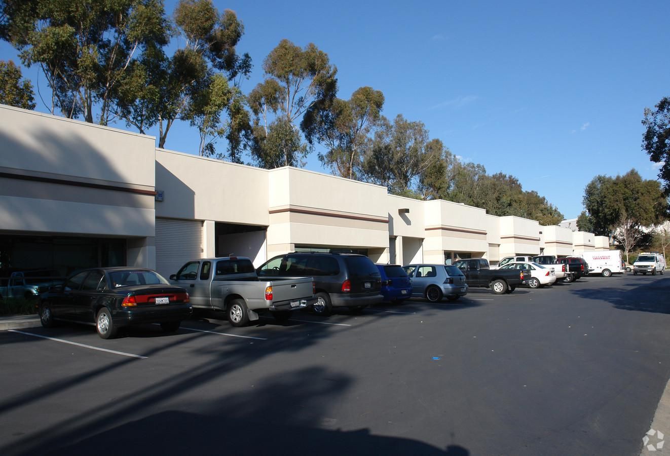 Bldg A photo 4