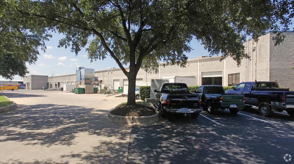MoPac 4 3800 Drossett Dr photo 4