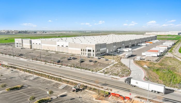 Warehouse Space for Rent at 7000 Power Line Rd. Sacramento, CA 95837 - #2