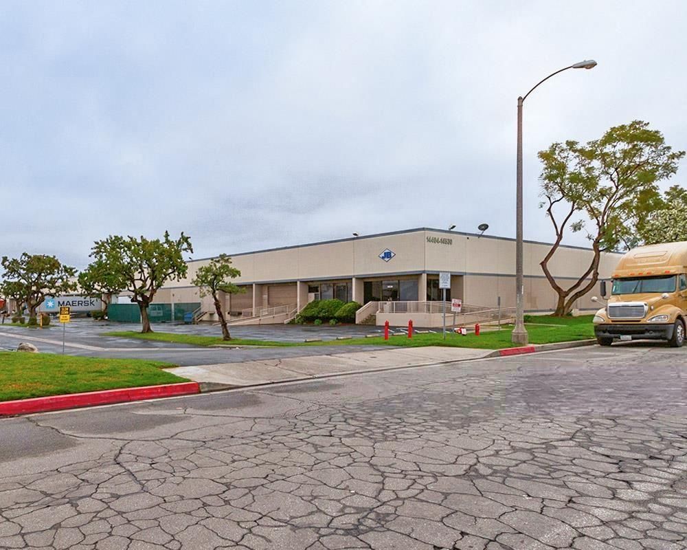 Best Avenue Center photo 2