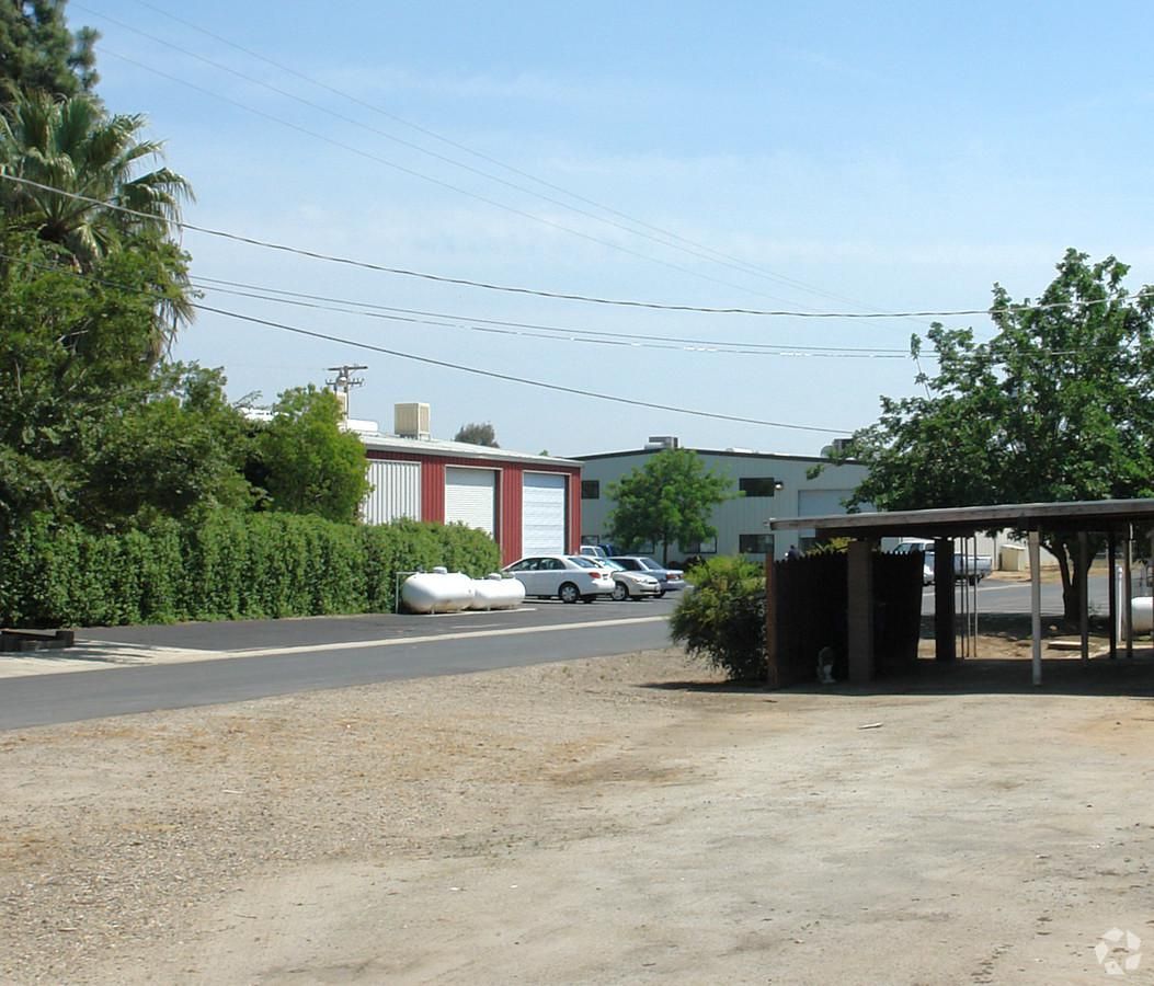 Industrial Property For Sale photo 1