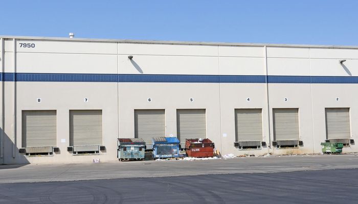 Warehouse Space for Rent at 7950-7952 W Doe Ave Visalia, CA 93291 - #4