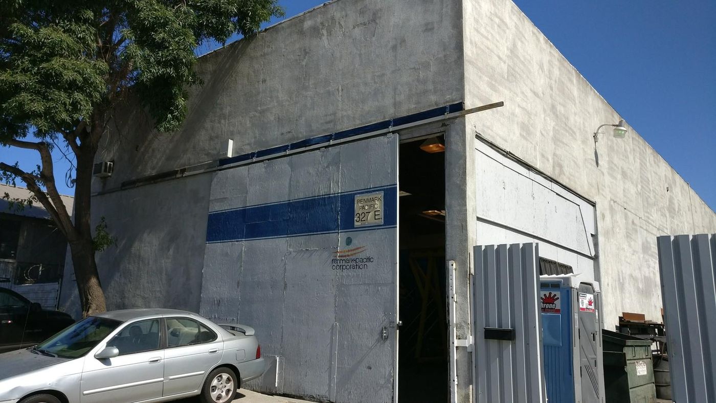 319-333 E. Harry Bridges Blvd. photo 2