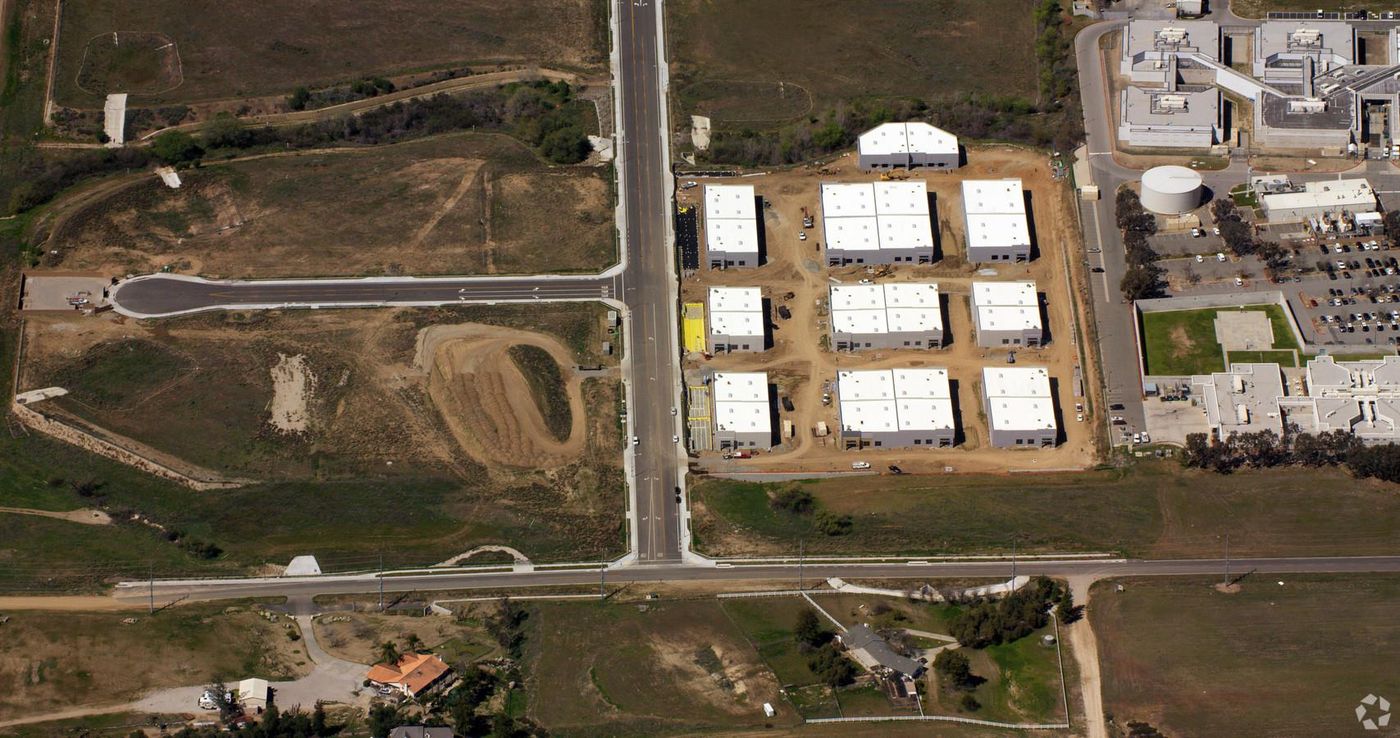 Building G-1 photo 4