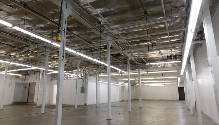 Warehouse Space for Rent at 1615-1617 Mcgarry St Los Angeles, CA 90021 - #7