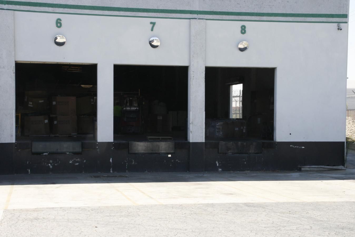 18601 S. Susana Road photo 1