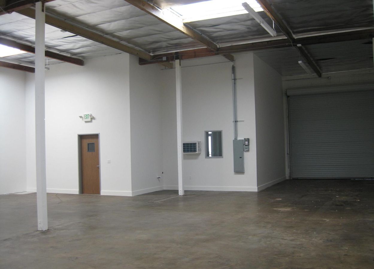 Rexford / Valley Business Park photo 3