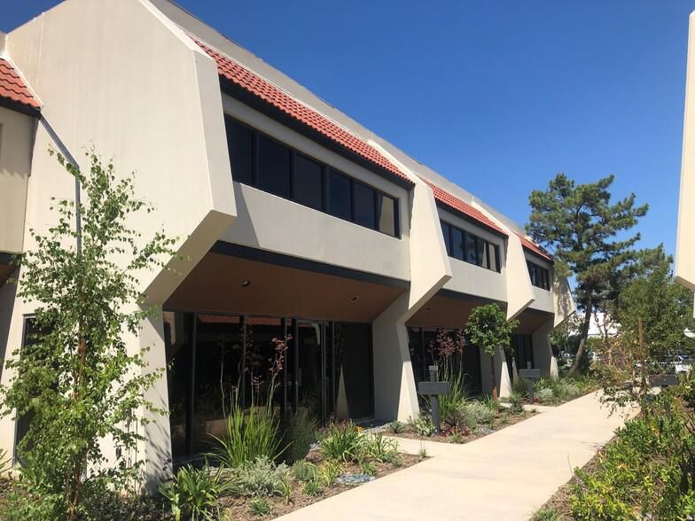 9253-9259 Eton Ave photo 3