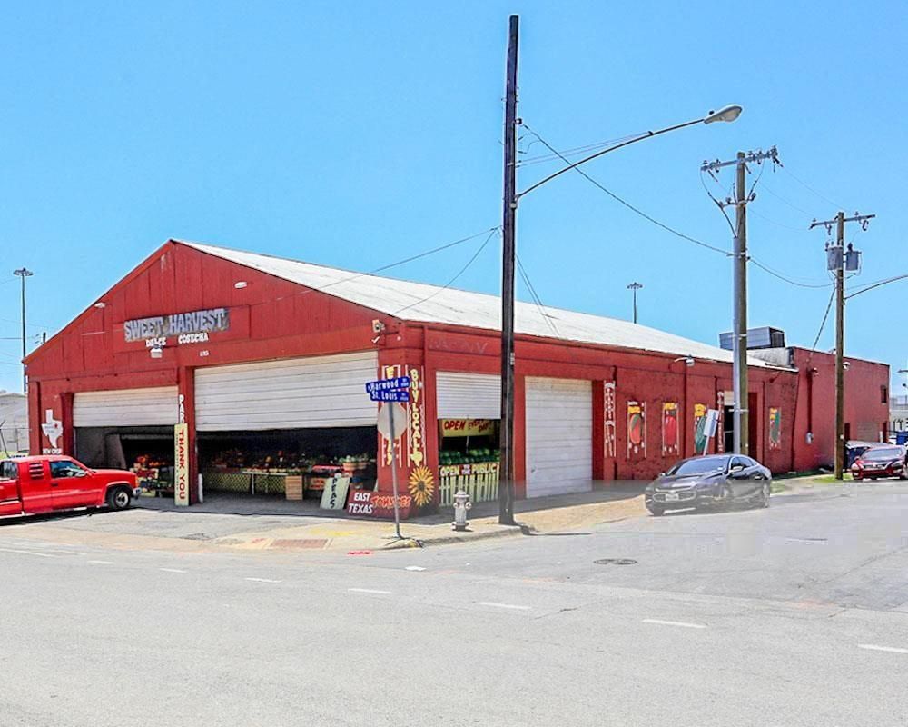 1103 & 1207 South Harwood Street photo 2