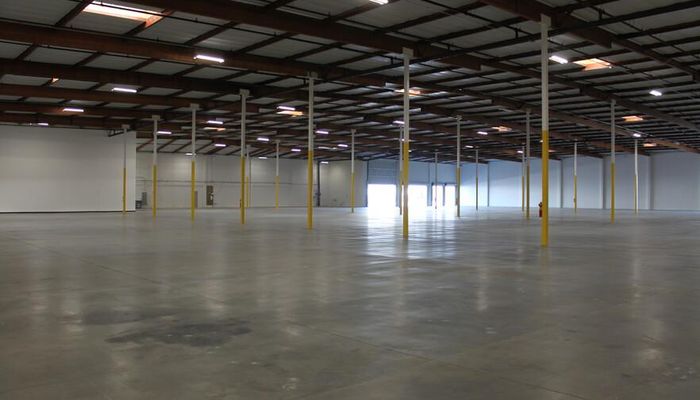 Warehouse Space for Rent at 2050-2080 E 49th St Vernon, CA 90058 - #11