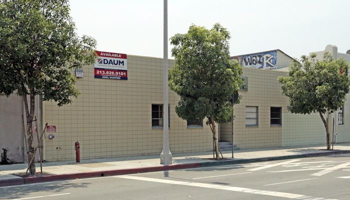 Warehouse Space for Sale at 8670-8674 S Atlantic Ave South Gate, CA 90280 - #10