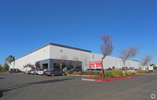 Bldg A 3525 Arden Rd