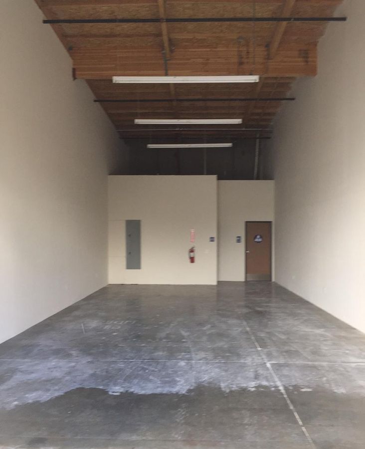 Industrial Garage photo 4