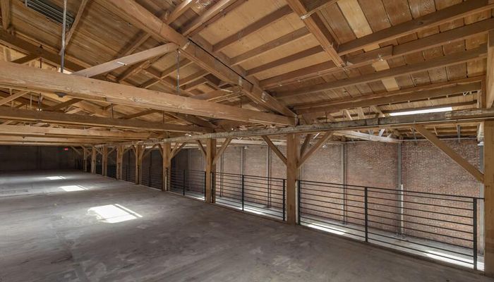 Warehouse Space for Rent at 2028 Bay St Los Angeles, CA 90021 - #10