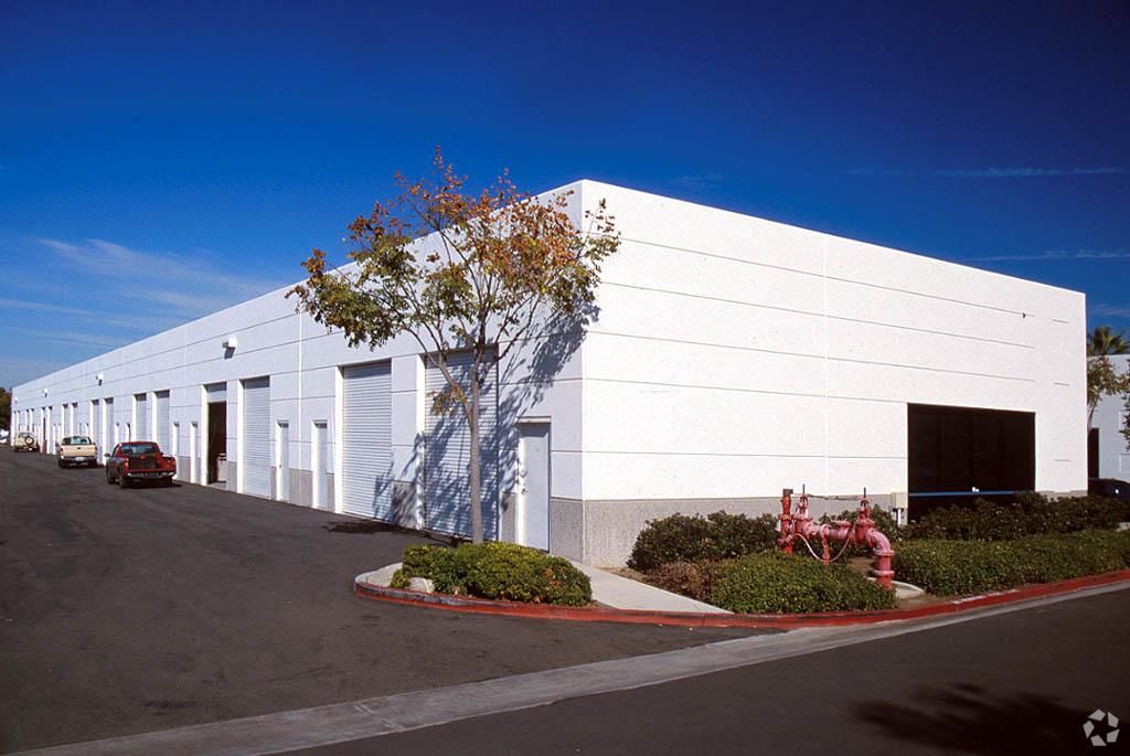 Bldg F photo 2