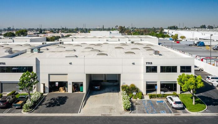 Warehouse Space for Rent at 7617-7621 Somerset Blvd Paramount, CA 90723 - #14