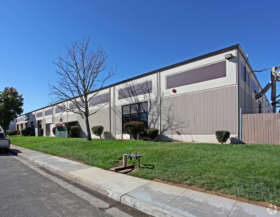 Medicinal Marijuana Facility for Lease photo 3
