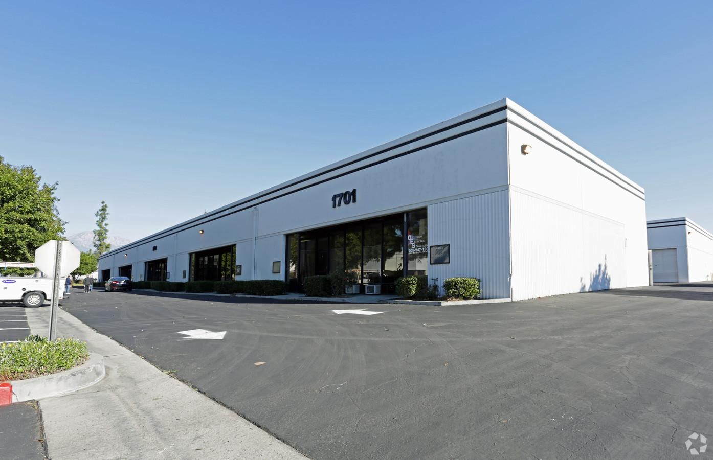 Industrial Property For Lease photo 4