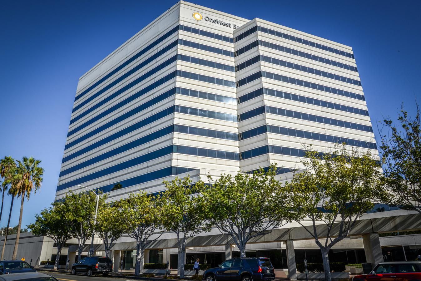 Executive Office Property for Lease photo 1
