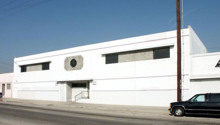 Warehouse Space for Sale at 7664-7670 San Fernando Rd Sun Valley, CA 91352 - #1