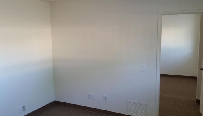 Warehouse Space for Sale at 445 E Menlo Ave Hemet, CA 92543 - #6