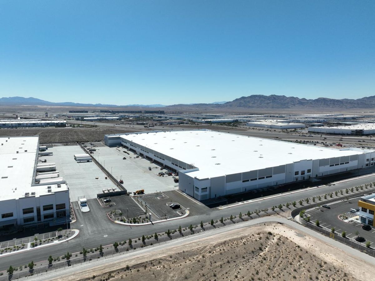 Prologis Speedway North Distribution Center photo 2