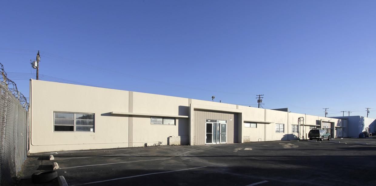 Industrial Property For Lease photo 1