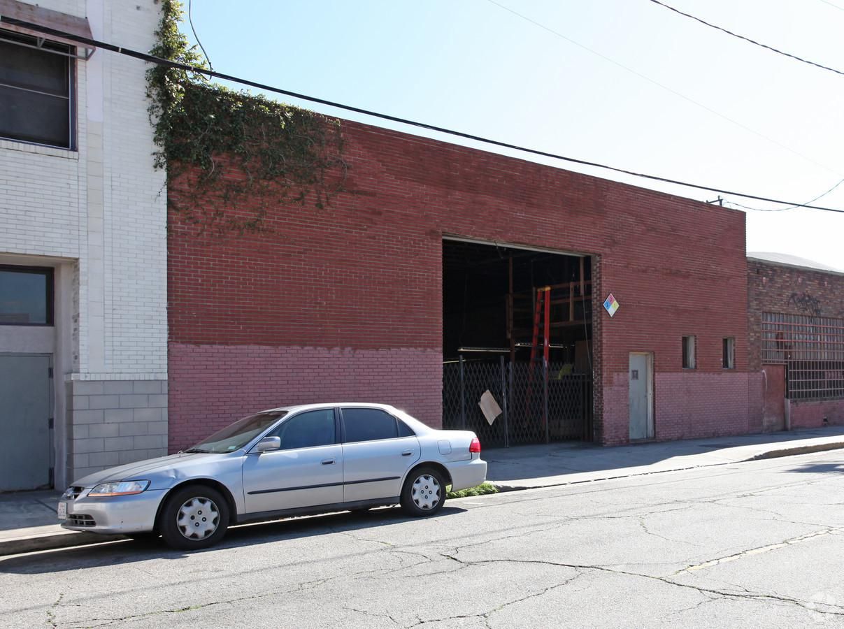 Industrial Property For Lease photo 2