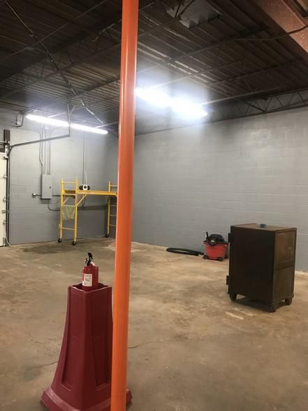 925 S Treadaway Blvd photo 1