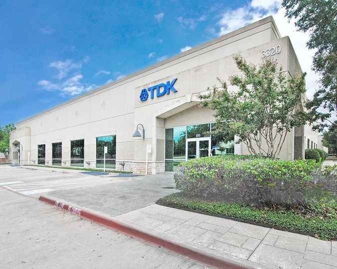 Technology Business Campus - 3300 & 3320 Matrix Drive & 3301, 3311, 3321 East Renner Road
