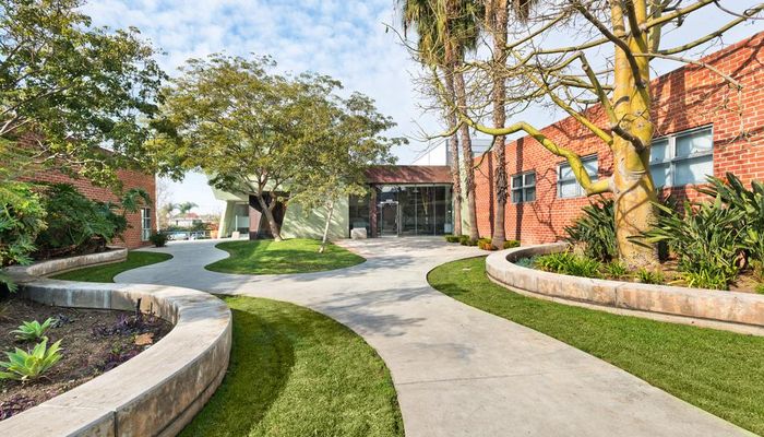 Office Space for Rent at 10113 Jefferson Blvd Culver City, CA 90232 - #1