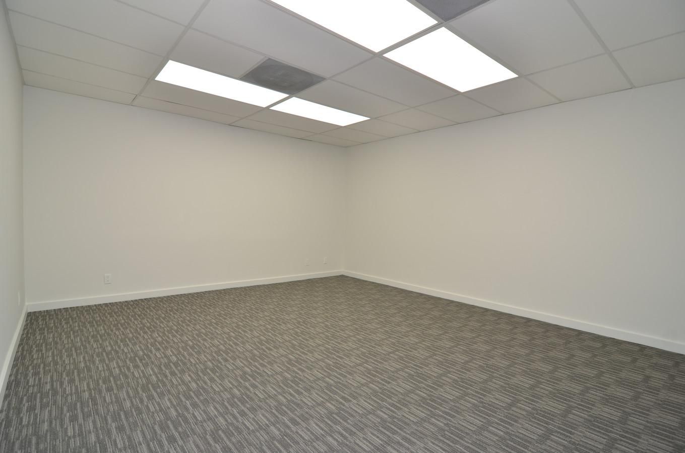 Saticoy Industrial Park photo 4