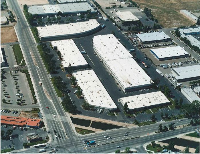 Shaw Commerce Center