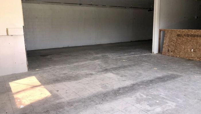 Warehouse Space for Rent at 911 W C St Wilmington, CA 90744 - #10