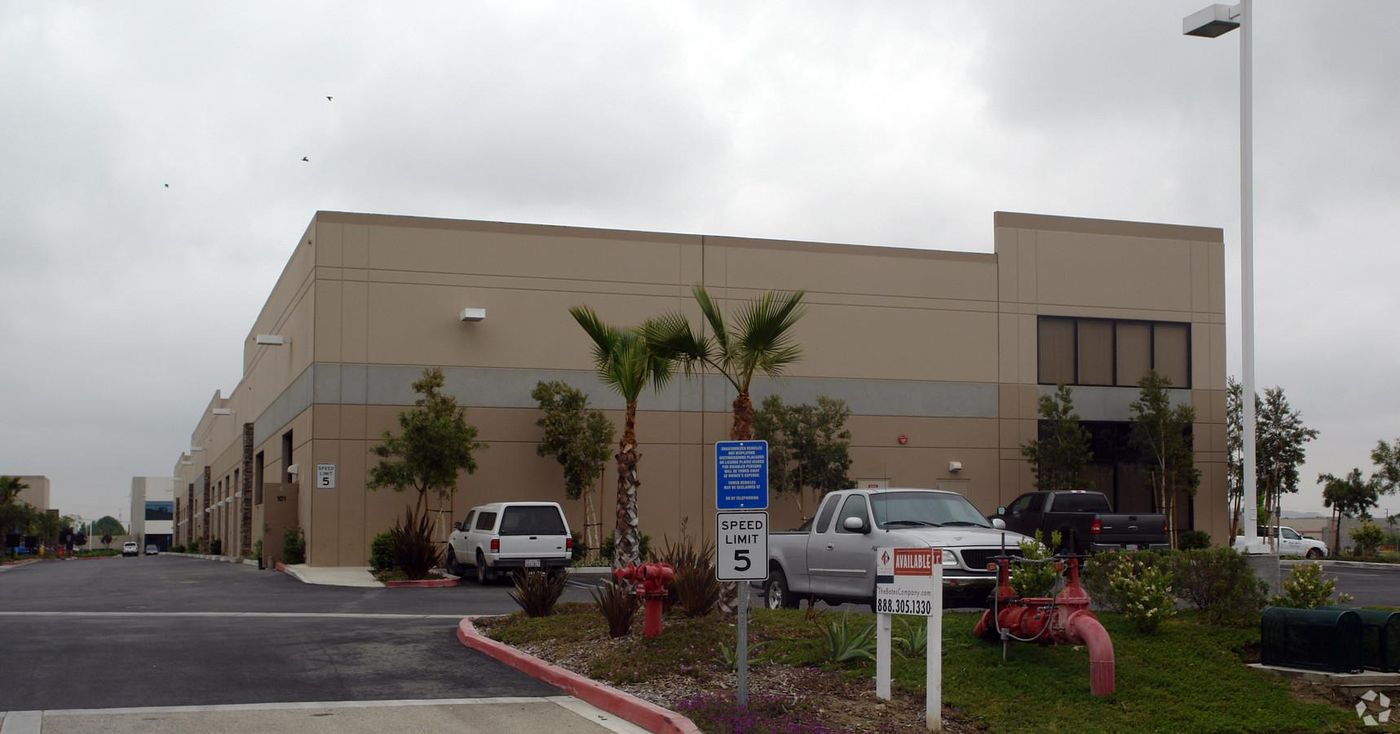 Mission Business Center Bldg 5 photo 4