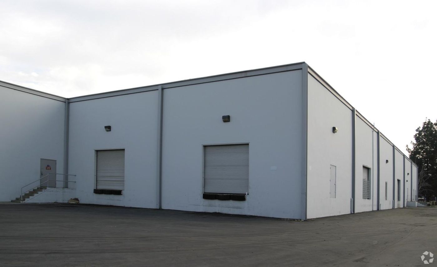 Office Property For Lease photo 4