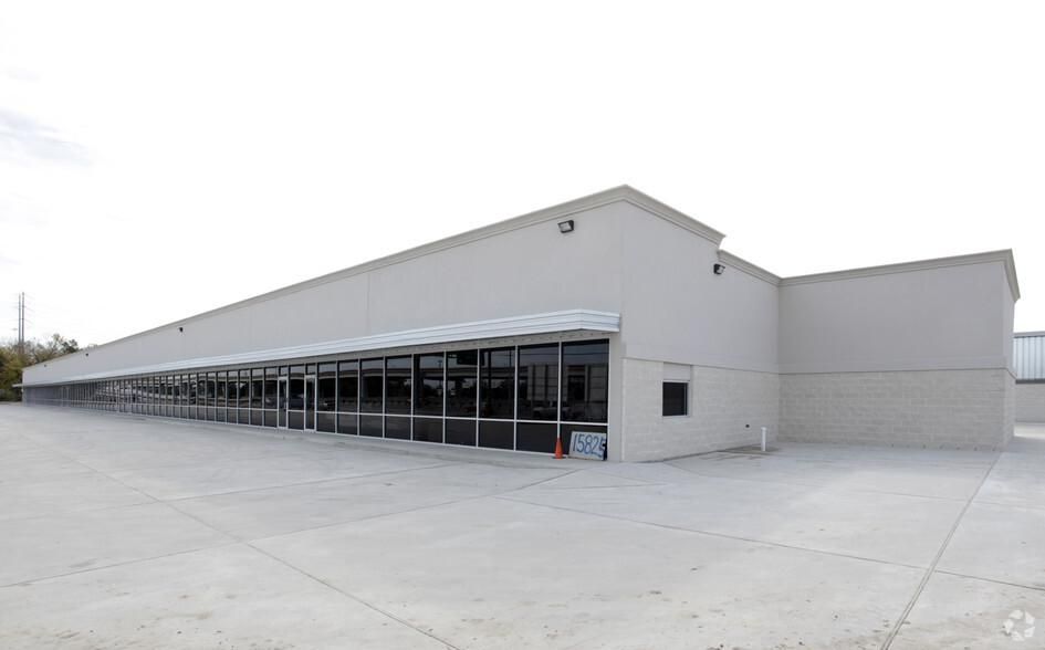 Beltway 249 Business Center 15825 State Highway 249 photo 2