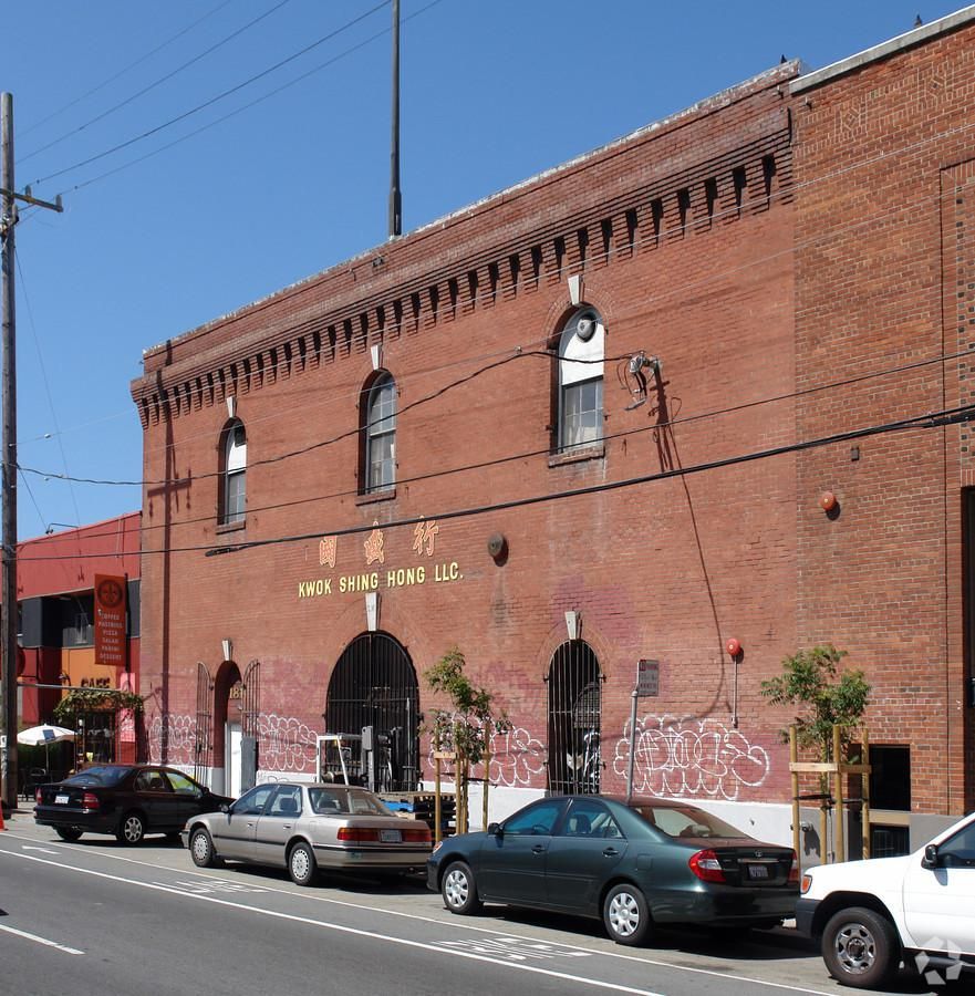 1818 Harrison photo 1