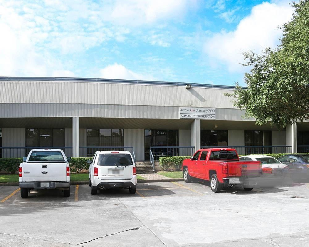 Pine Forest Business Park - 300 & 352 Garden Oaks Blvd photo 4