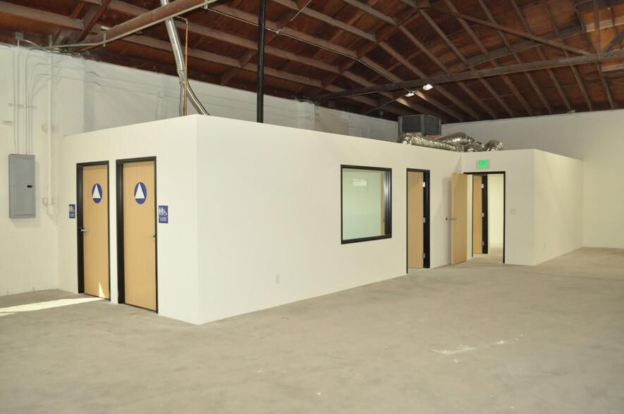 Anabel Industrial Park 11601-11615 Anabel Ave photo 3