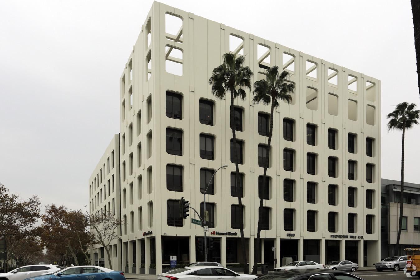 Wilshire-Rexford Center photo 4