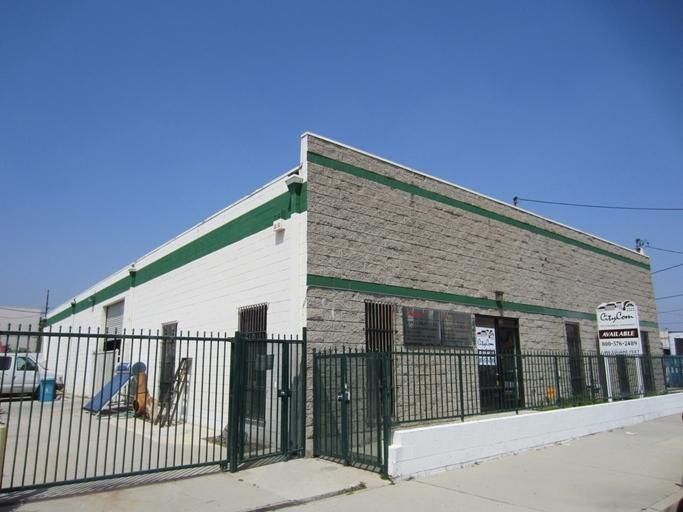 Multiple Spaces Property For Lease photo 2