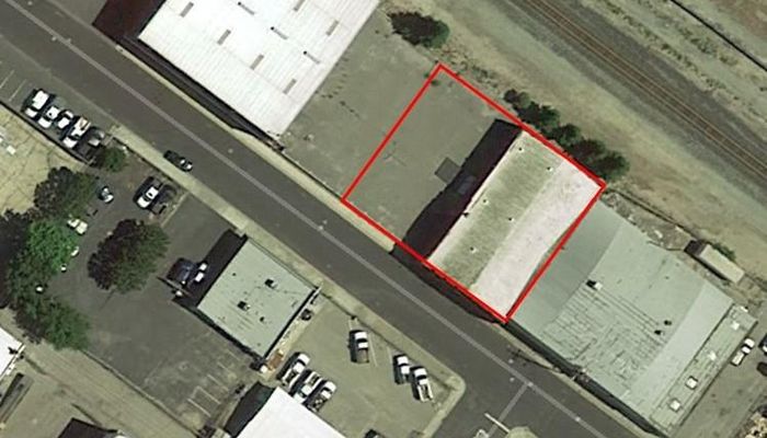 Warehouse Space for Sale at 221 Oak St Manteca, CA 95336 - #4