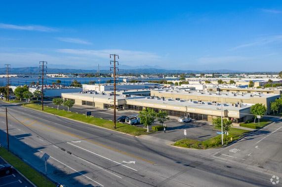 Carmenita Business Park 14606-14636 Carmenita Rd